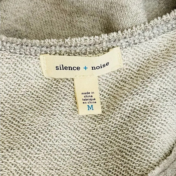 𝅺Urban Outfitters Silence + Noise Sweatshirt Medium Spikes Studs French Terry - Picture 6 of 8
